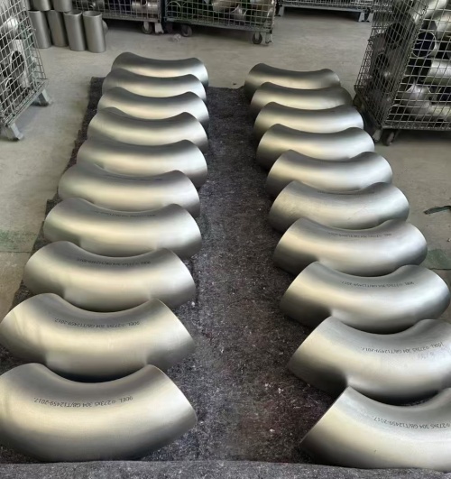 不锈钢弯头1.jpg 不锈钢弯头1.jpg